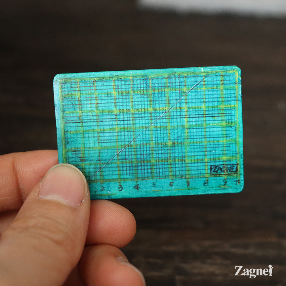 Miniature cutting board