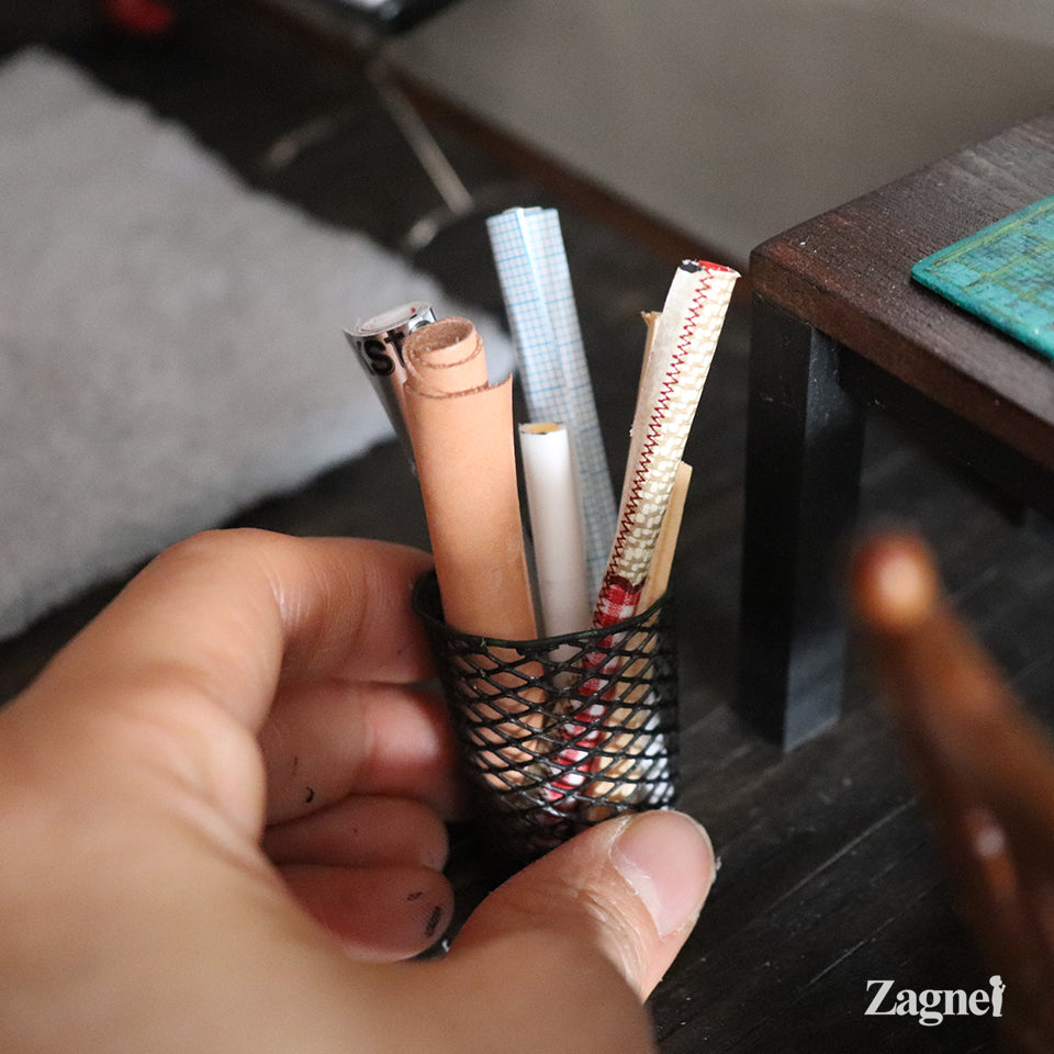 Miniature wire basket